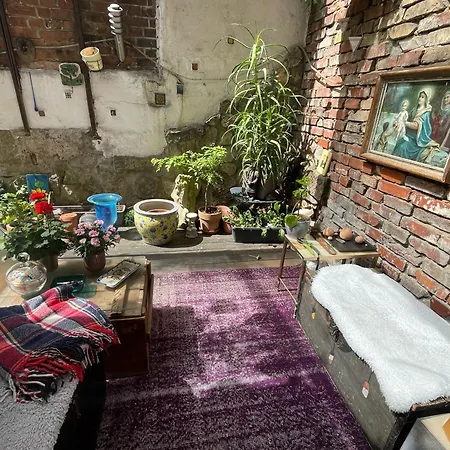 Homestay szállás In Kuenstlerwohnung