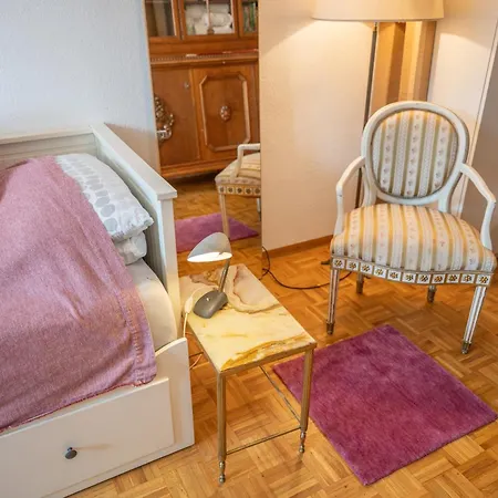 In Kuenstlerwohnung Privat bolig
